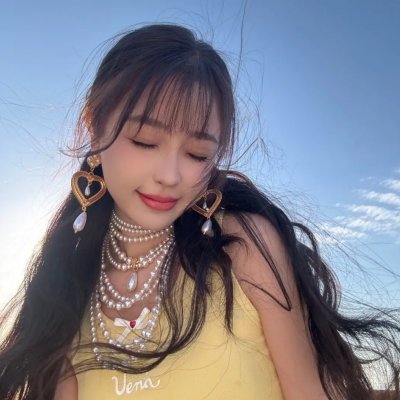 甜蜜的艾玛，亲爱的芭比海报